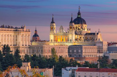 Madrid günbatımı sırasında.