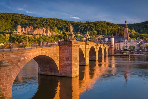 Heidelberg podczas zachodu słońca. — Zdjęcie stockowe