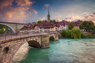 gün batımında Bern.