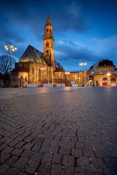 Bolzano Olaszország Városkép Történelmi Város Bolzano Trentino Olaszország Bolzano Katedrális — Stock Fotó