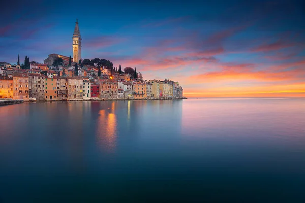 Ровінь Хорватія Чудове Романтичне Місто Ровінь Під Час Заходу Сонця — стокове фото
