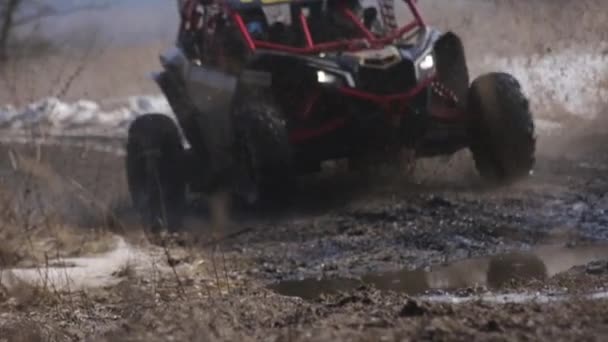 道路極端なレース Utv をクローズ アップ — ストック動画