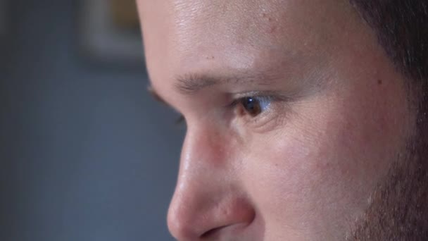 Gros Plan Sur Les Yeux Visage Jeune Homme Travaillant Sur — Video