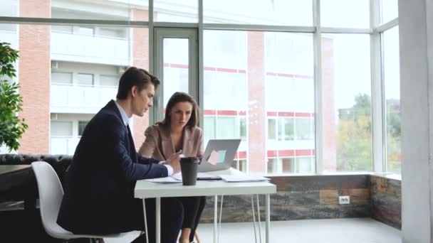 Reunião Equipe Negócios Criativa Moderno Start Escritório Líder Equipe Feminina — Vídeo de Stock