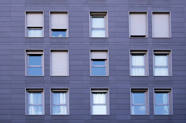 Fasada z windows — Zdjęcie stockowe