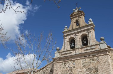 Kilise çanı gable / detay, tuğla çan gable çan Guadamur, Toledo Eyaleti, Santa Maria Magdalena Kilisesi ile. Castilla la Mancha. İspanya