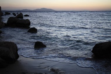 Deniz yakınında gündoğumu, Mısır