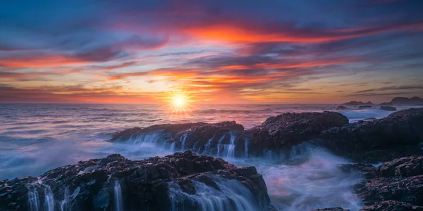 Panoramic sunset view of Oregon coast — Stock Photo, Image