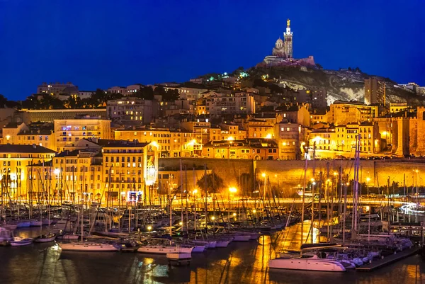 De haven van Marseille bij nacht — Stockfoto