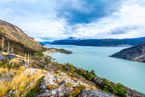 Pehoe tó, Patagónia, Chile, a Dél-patagóniai jégmező Cordi — Stock Fotó