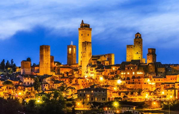 San Gimignano in the twilight — Stock Photo, Image