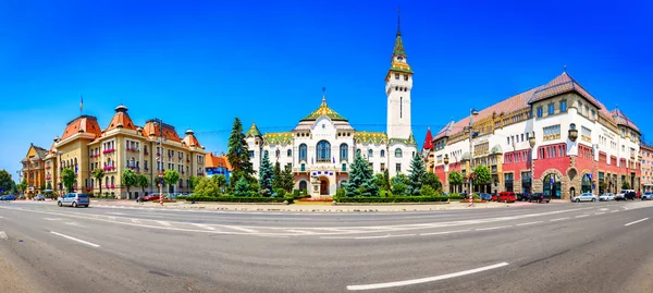 Targu-Mures, Roemenië, Europa. Straatmening van de administratieve — Stockfoto