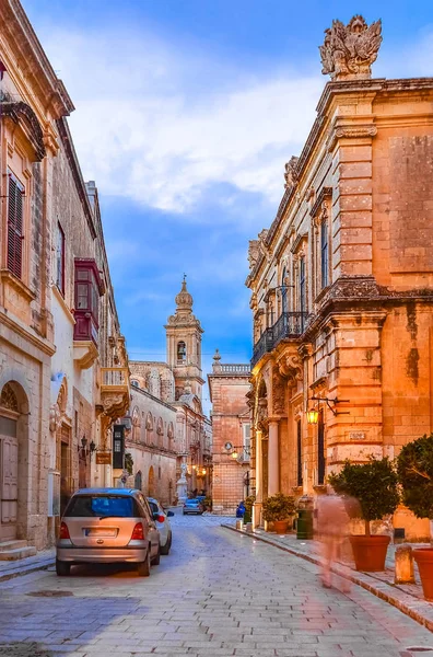 Victoria, gozo, malta: enge Gassen der Zitadelle — Stockfoto