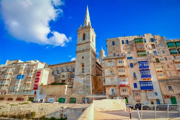 Valletta, Málta - St.Paul 's tower anglikán katedrális — Stock Fotó