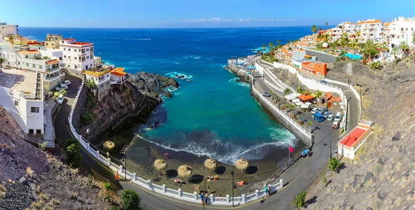 Puerto de Santiago město, Tenerife, datlovník, Španělsko: krásná — Stock fotografie