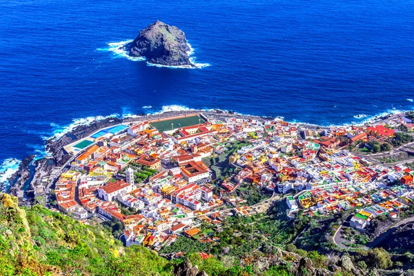 Garachico, Tenerife, Islas Canarias, España: Panorama del col — Foto de Stock