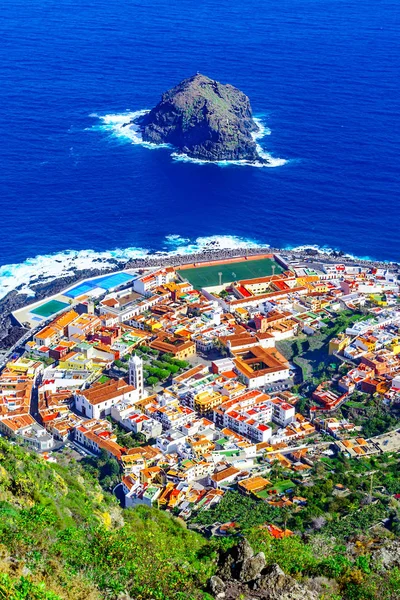 Garachico Tenerife, Canarische eilanden, Spanje: overzicht van de col — Stockfoto