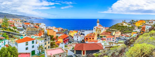 Candelaria, Tenerife, Islas Canarias, España: Panorama de los Bas — Foto de Stock