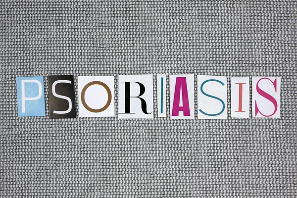 Psoriasis Wort auf grauem Hintergrund, medizinisches Konzept — Stockfoto