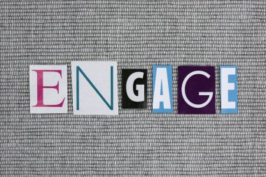 gri arka plan üzerinde Word meşgul