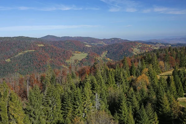 Krásná podzimní krajina Gorce hory, Polsko — Stock fotografie