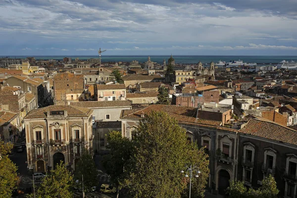 Bela paisagem urbana de Catania, Sicília, Itália — Fotografia de Stock