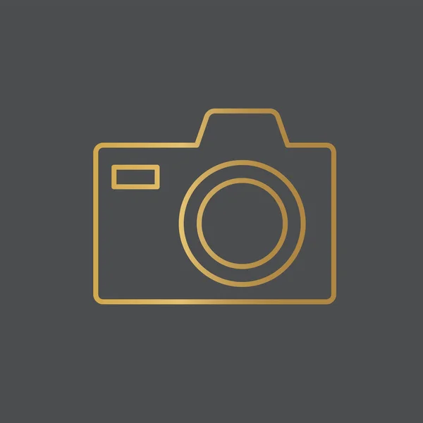 Zlatá ikona fotoaparátu - vektorová ilustrace — Stockový vektor
