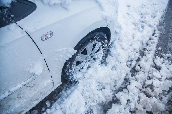 Car Fully Covered Thick Snow Side View Winter Concept Image — Stock Photo, Image