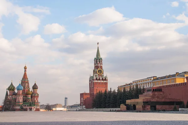 Rusko Moskva Kreml Spasská Věž Basil Cathedral Rudé Náměstí Mauzoleum — Stock fotografie