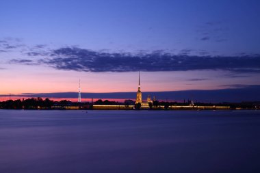 Rusya St. Petersburg mavi saat gün batımı panoramik fotoğraf