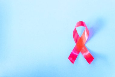 Kırmızı Kurdele HIV Desteği, AIDS
