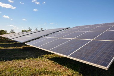 Fotovoltaik güneş enerjisi panelleri