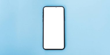Modern teknolojinin üst görünümü akıllı telefon cep telefonu