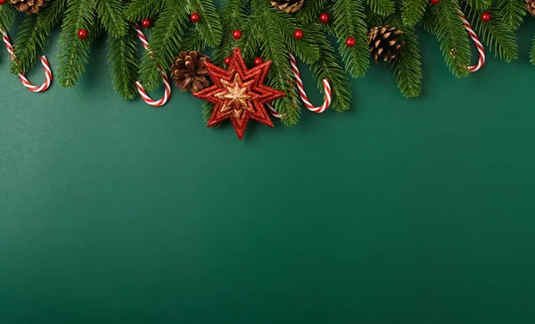 Frohes neues Jahr, Weihnachten Konzept Draufsicht flach legen Tanne — Stockfoto