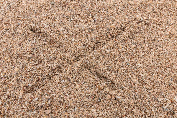 Buchstabe Des Alphabets Schrift Auf Dem Sand — Stockfoto