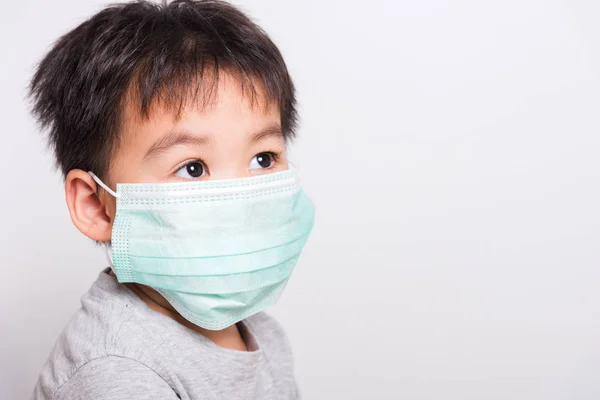 Closeup Asiático Rosto Menino Crianças Doente Ele Usando Medicina Máscara — Fotografia de Stock