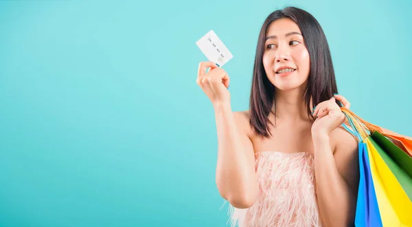 아시아의 아름다운 쇼핑백 카드를 파란색 카드를 메시지를 — 스톡 사진