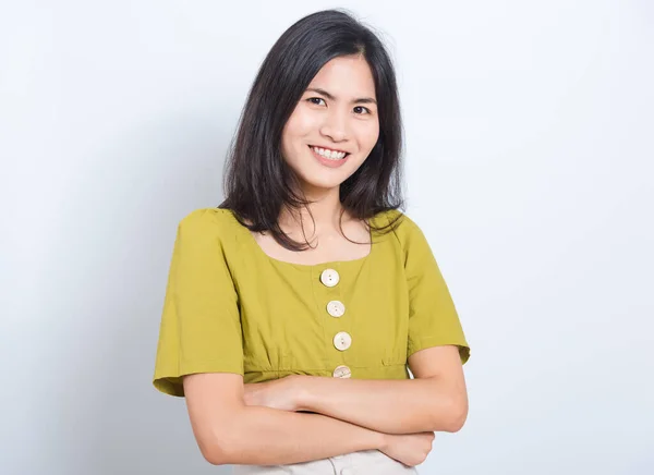 Retrato Asiático Bela Jovem Sorriso Vendo Dentes Brancos Ela Cruzou — Fotografia de Stock