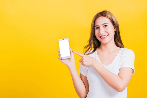 Asiatico Tailandese Ritratto Felice Bella Giovane Donna Sorriso Piedi Indossare — Foto Stock