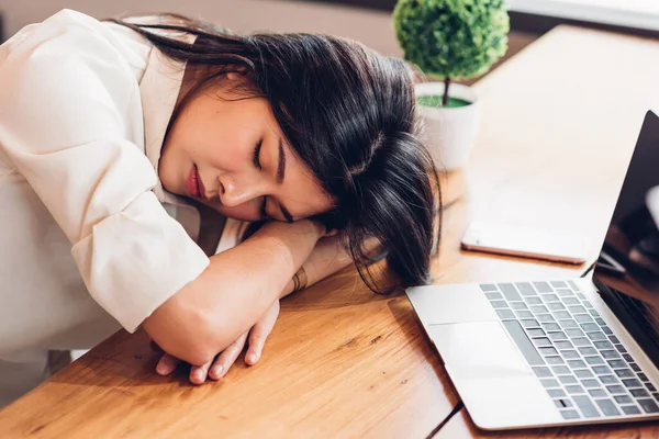 Lifestyle Freelance Woman Has Resting Sleeping Hard Work Long Time — Stock Photo, Image