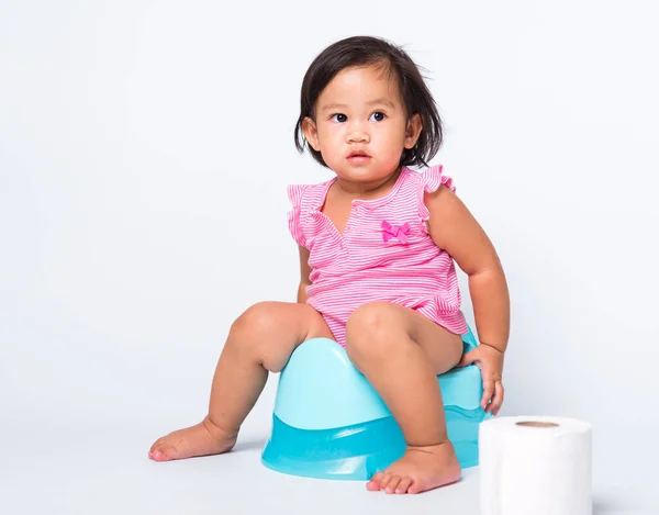 Asiatische Kleine Süße Baby Kind Mädchen Ausbildung Zum Sitzen Auf — Stockfoto