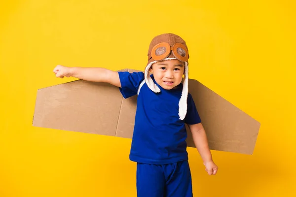 Anak Lucu Atau Anak Kecil Tampan Asia Yang Bahagia Tersenyum — Stok Foto