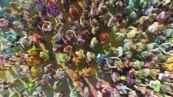 Dnipro Ukrainas Antenn Holi Färger Festival Slow Motion Människor Kastar — Stockvideo