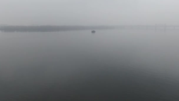 Chaland Chargé Ferraille Déchets Flottant Sur Une Surface Eau Transport — Video