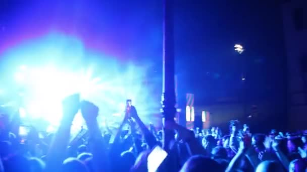 Konfetti Flyter Luften Konsert Belysning Armaturer Lampor Konsert — Stockvideo