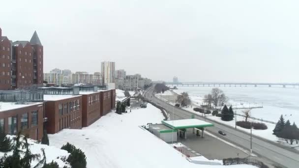 Zimowe Miasto Widok Wysokości Widok Park Miejski Pokryty Śniegiem Widoki — Wideo stockowe