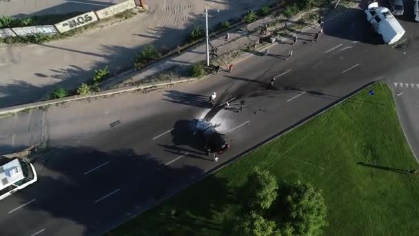 Luchtfoto Van Het Verkeersongeval Verkeersveiligheid Stromende Auto Het Centrum Niet — Stockvideo