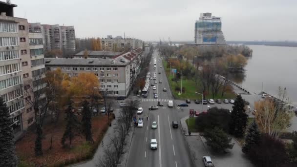 Luchtfoto Van Het Verkeersongeval Verkeersveiligheid Stromende Auto Het Centrum Niet — Stockvideo