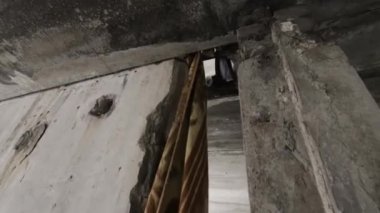 Dnipro Ukrayna 'daki Halep şehrinde çekilen bir insansız hava aracı gökyüzü panoramik manzarasını terk etti.