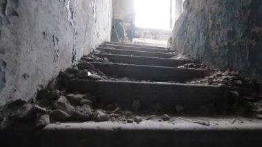 Dnipro Ukrayna 'daki Halep şehrinde çekilen bir insansız hava aracı gökyüzü panoramik manzarasını terk etti.